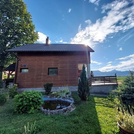 Villa Kuca Za Odmor Anamarija à Ogulin Extérieur photo