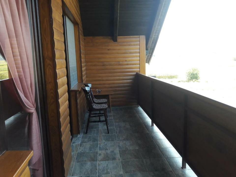 Villa Kuca Za Odmor Anamarija à Ogulin Extérieur photo