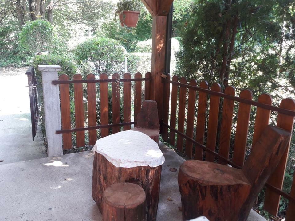 Villa Kuca Za Odmor Anamarija à Ogulin Extérieur photo